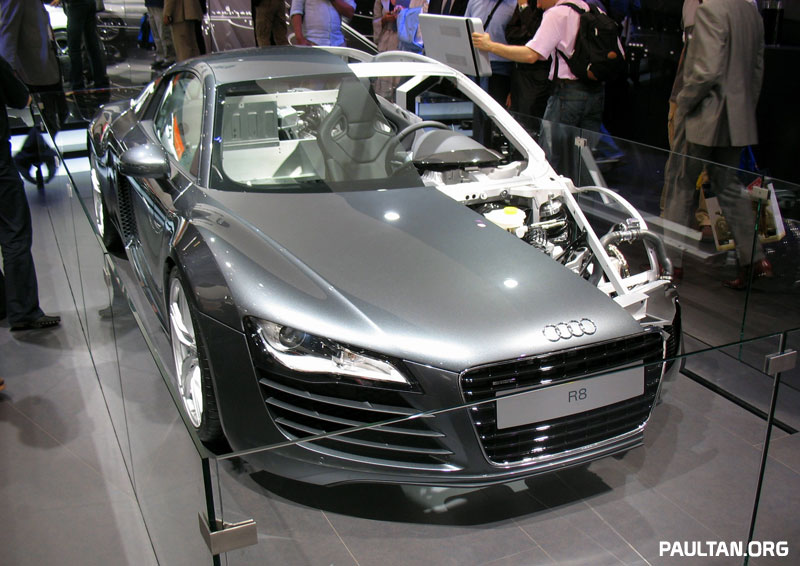 A skeleton view of the Audi R8 showing off the Audi Space Frame 